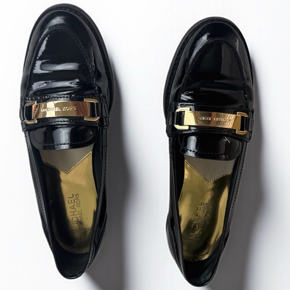 🖤 Michael Kors Black Patent Leather Loafers with Gold Hardware - Size 7 🖤